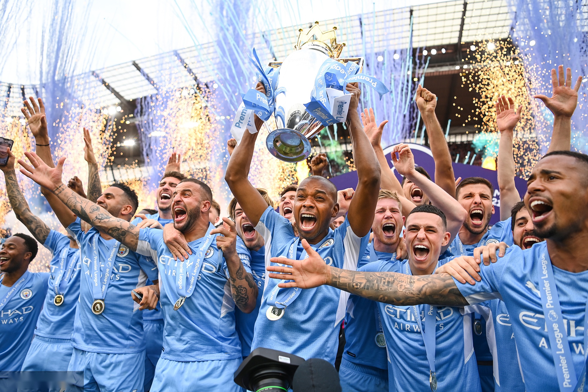 球员运作上 球员运作上